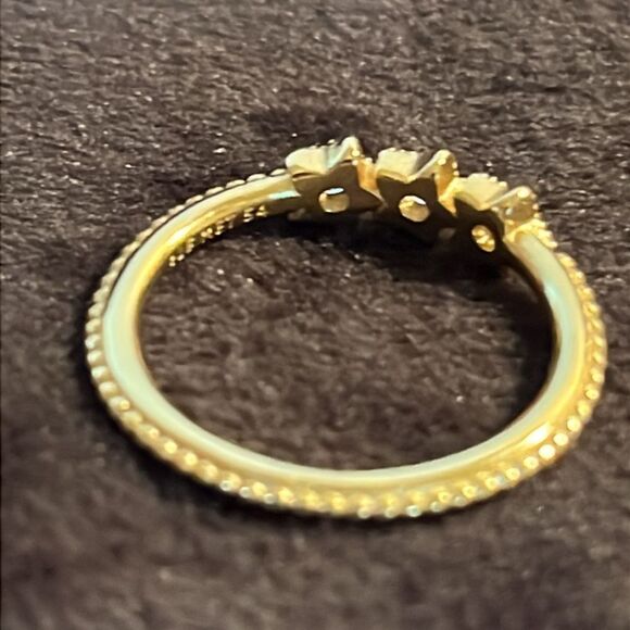 Celestial Stars Ring by PANDORA 
14k gold plating, size 7 - Picture 6 of 11